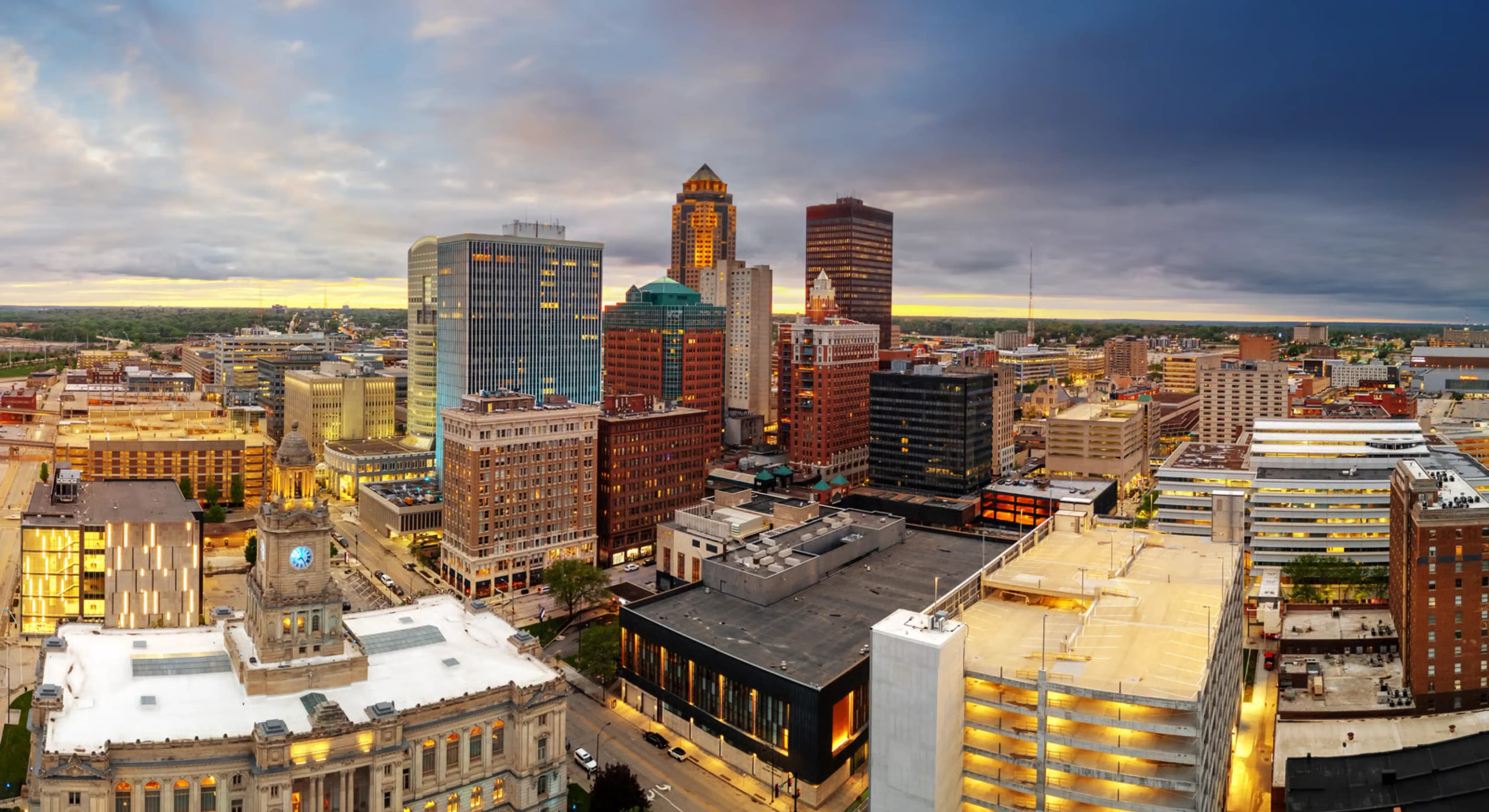 Des Moines